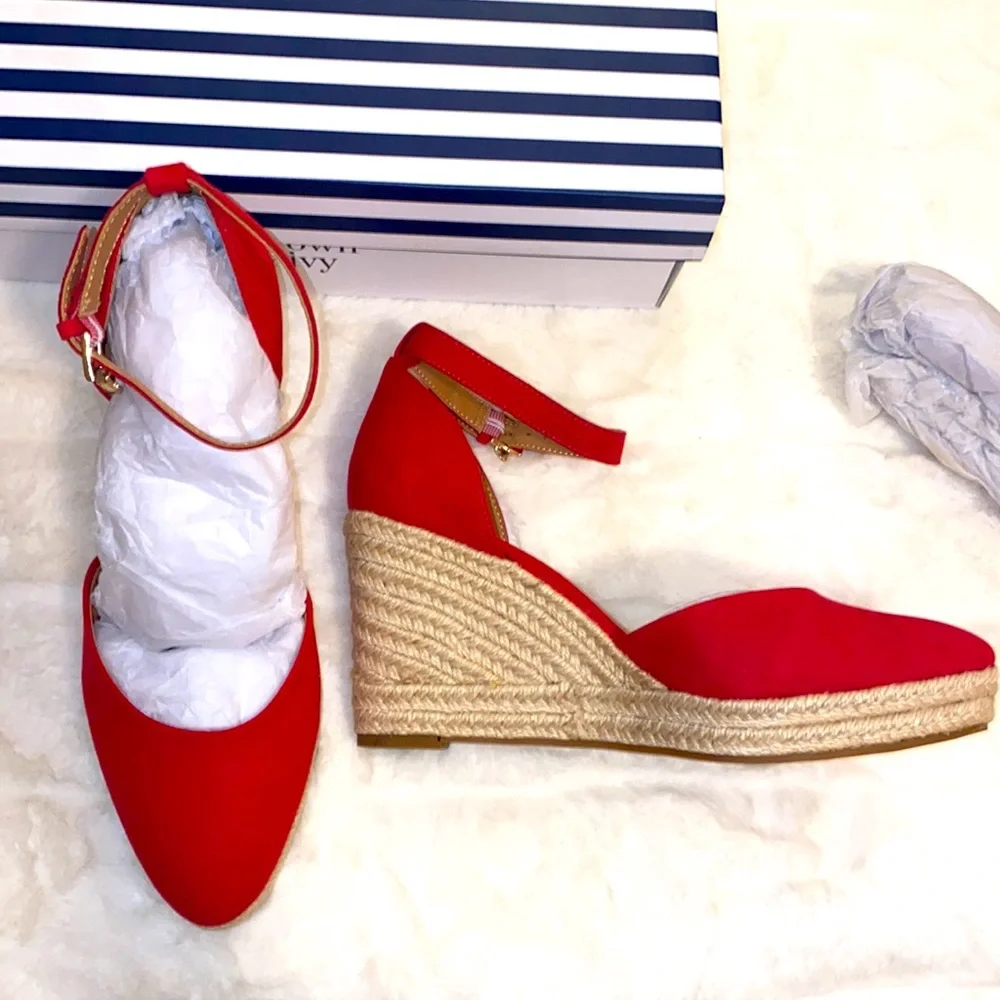 Crown & Ivy Espadrilles New in Box Sz 7.5 Espadrille Wedge Pink Red - Picture 9 of 14